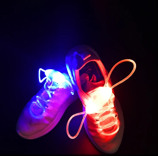 Cordones de zapatos LED con logotipo personalizado que brillan intensamente en la oscuridad, cordones de fiesta LED intermitentes para promoción